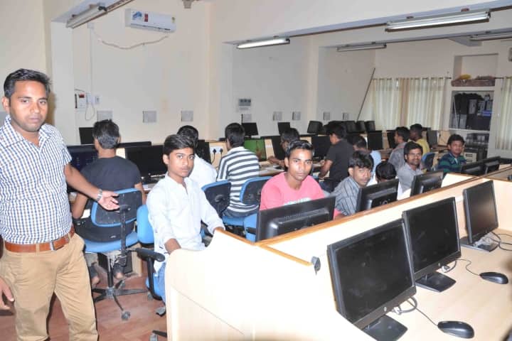 Government Polytechnic campus in Dumka, Jharkhand, India — photo 4