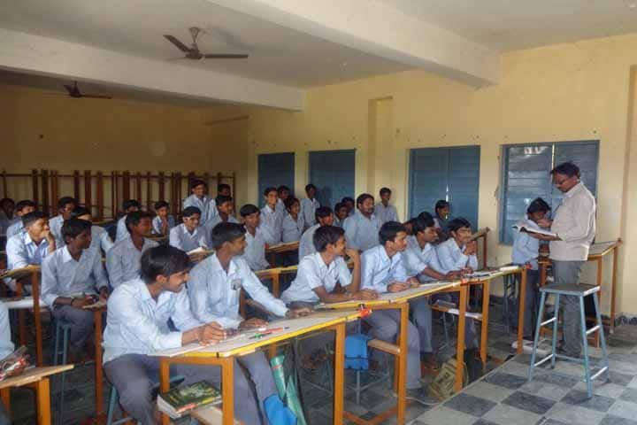 Government Polytechnic campus in Raichur, Karnataka, India — photo 2