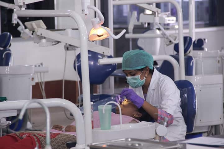 Vivekanandha Dental College for Women campus in Elaiyampalayam, Tamil Nadu, India — photo 3