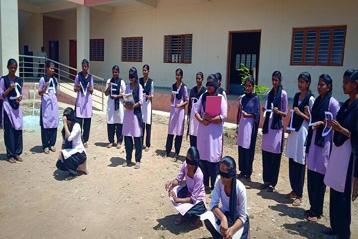 Government First Grade College campus in Chikmagalūr, Karnataka, India — photo 4