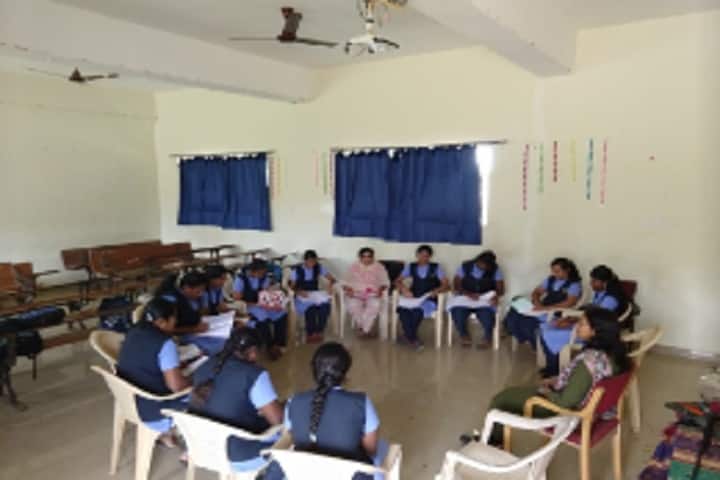Government First Grade College campus in Srirangapatna, Karnataka, India — photo 2