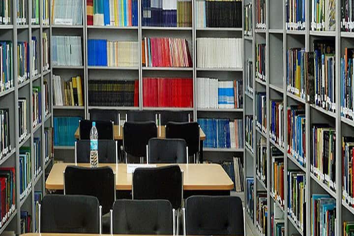 Sir Issac Newton Arts and Science College campus in Nagapattinam, Tamil Nadu, India — photo 2