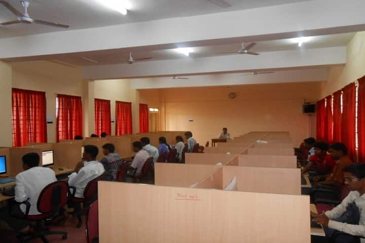 Sir M Visvesvaraya Postgraduate Centre campus in Mandya, Karnataka, India — photo 4