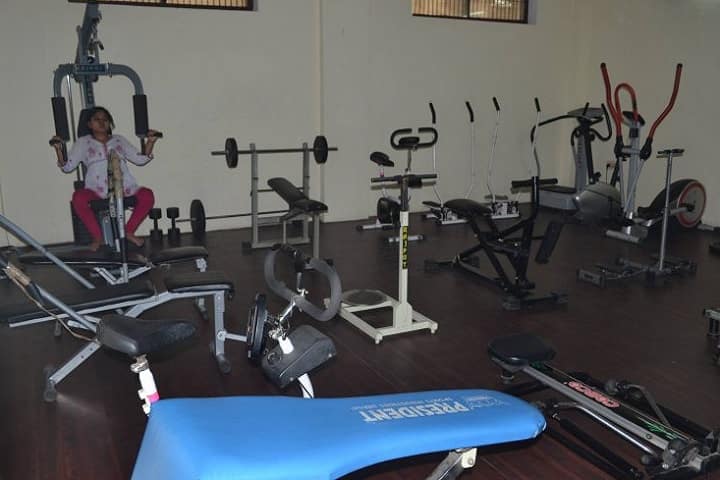 Vasanta College for Women campus in Varanasi, Uttar Pradesh, India — photo 3