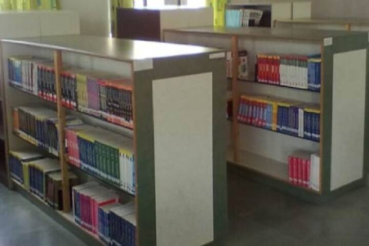 Laxmi Institute of Management campus in Valsad, Gujarat, India — photo 3