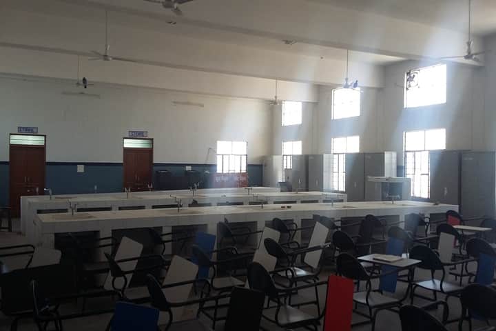 Government College campus in Uniara, Rajasthan, India — photo 3
