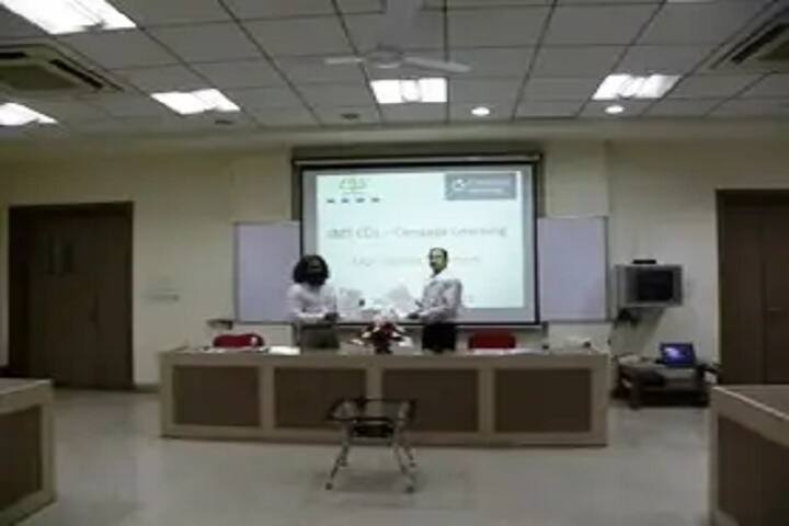 Institute of Management Technology Centre for Distance Learning campus in Ghaziabad, Uttar Pradesh, India — photo 4