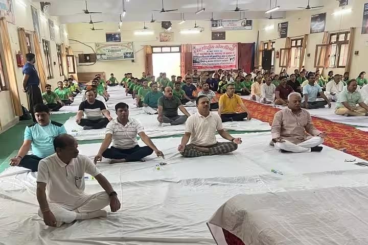 Gochar Mahavidyalaya campus in Saharanpur, Uttar Pradesh, India — photo 6