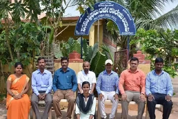 Government First Grade College campus in Badami, Karnataka, India — photo 2