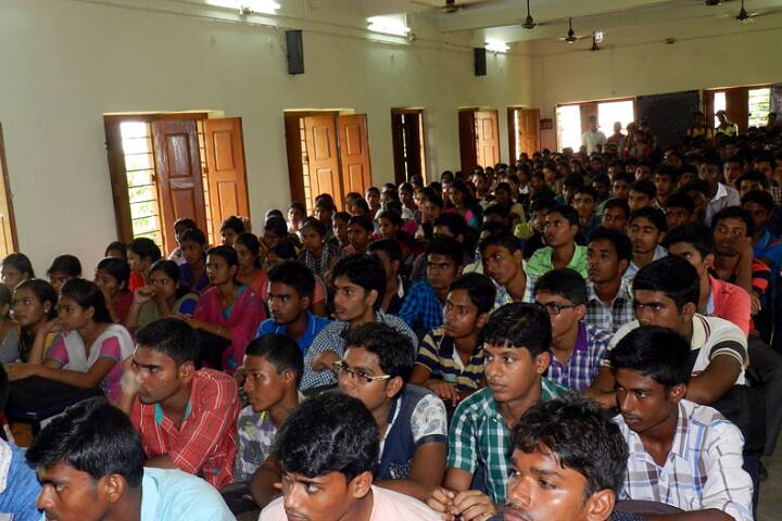 Chatra Ramai Pandit Mahavidyalaya campus in Bankura, West Bengal, India — photo 3