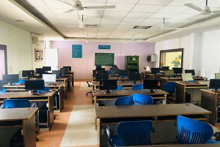 Budha College of Management campus in Karnal, Haryana, India — photo 4