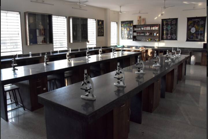 YB Annigeri Commerce Degree College campus in Dharwad, Karnataka, India — photo 5