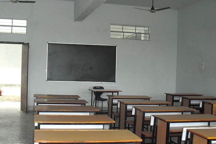 Kirsan's Mission Institute of Management campus in Gondia, Maharashtra, India — photo 2
