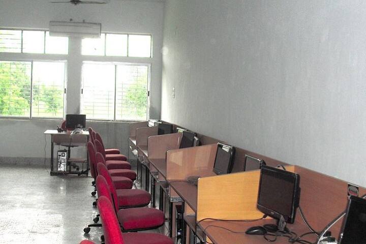 Kirsan's Mission Institute of Management campus in Gondia, Maharashtra, India — photo 3