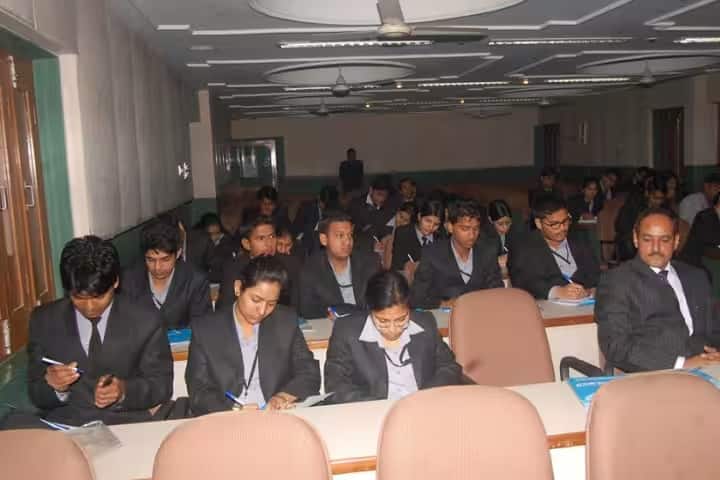 Kedarnath Aggarwal Institute of Management campus in Charkhi Dadri, Haryana, India — photo 3