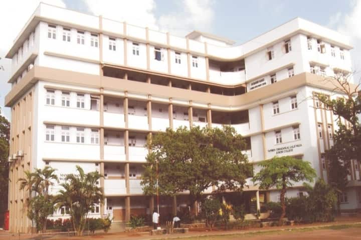 Maniben Nanavati Women's College, Mumbai campus in Mumbai, Maharashtra, India