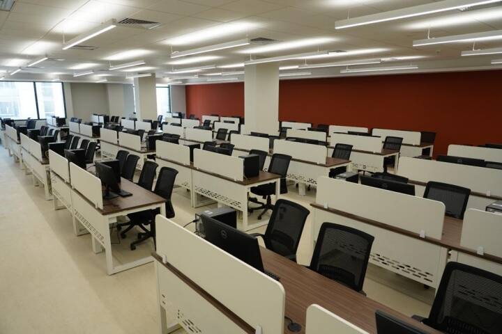 Sparsh Global Business School campus in Greater Noida, Uttar Pradesh, India — photo 5