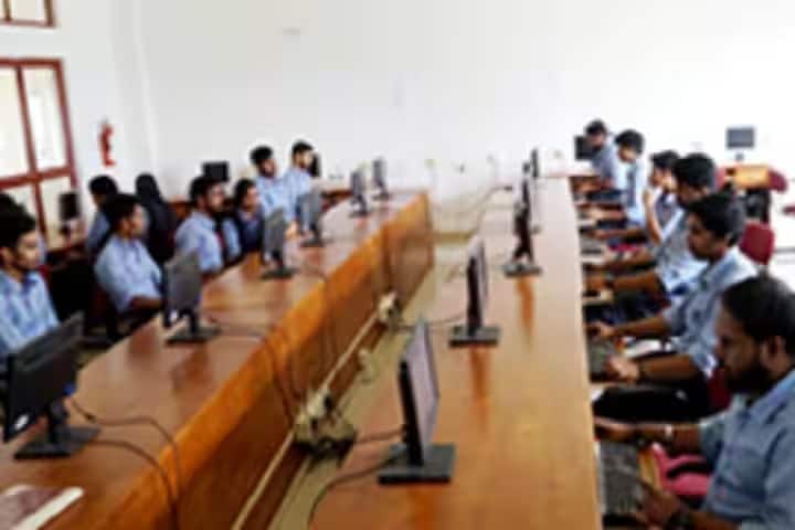 Kerala Institute of Co Operative Management campus in Mannoorkara, Kerala, India — photo 4