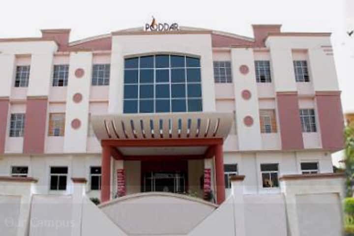Poddar International College campus in Jaipur, Rajasthan, India — photo 1