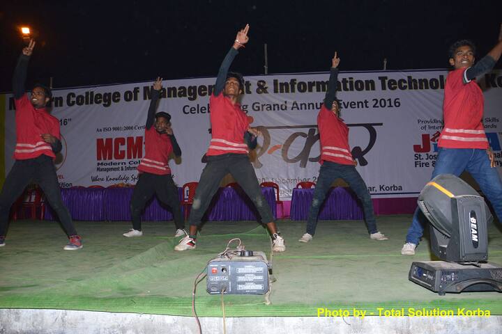 Modern College of Management and Information Technology campus in Korba, Chhattisgarh, India — photo 5