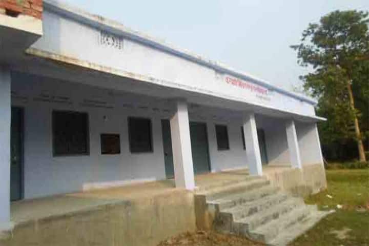Swami Dharnidhar College campus in Paraiya, Bihar, India — photo 2