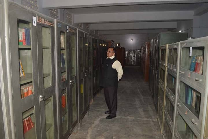 RB College campus in Dalsingh Sarai, Bihar, India — photo 4