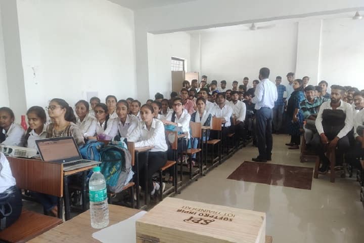 Government Polytechnic campus in Unnao, Uttar Pradesh, India — photo 3