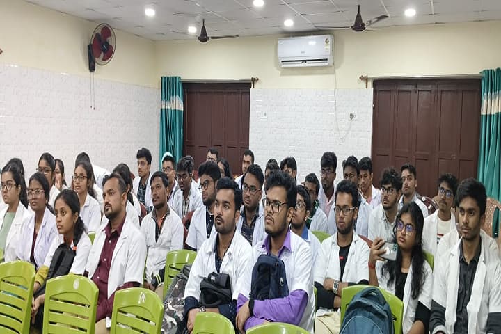 Sarat Chandra Chattopadhyay Government Medical College and Hospital campus in Howrah, West Bengal, India — photo 5