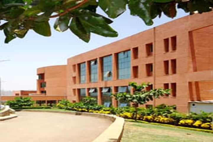 Symbiosis School of Biological Sciences campus in Pune, Maharashtra, India — photo 1