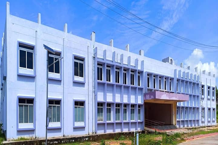 Government Polytechnic campus in Berhampur, Odisha, India — photo 2