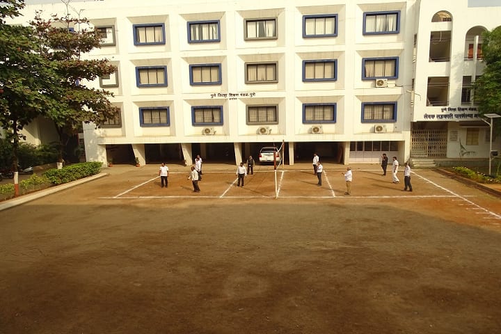 Pune District Education Association's Mamasaheb Mohol College campus in Pune, Maharashtra, India — photo 5