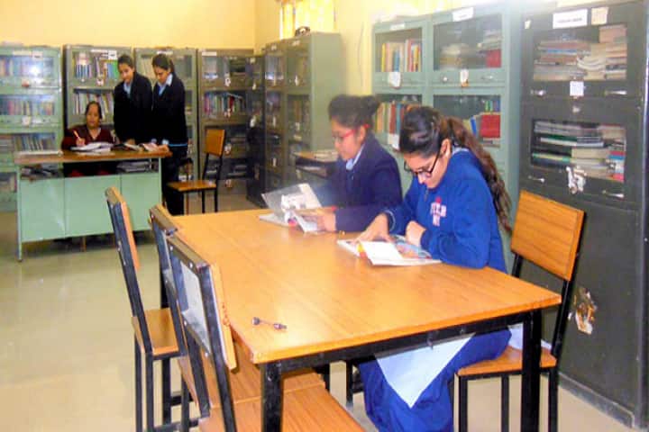 BS Negi Mahila Pravidhik Prashikshan Sansthan campus in Dehradun, Uttarakhand, India — photo 2