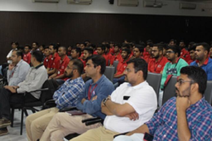 School of Diploma Studies campus in Rajkot, Gujarat, India — photo 2