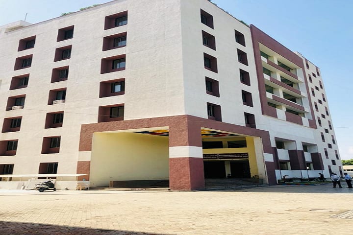 Bhagwan Mahavir College of Business Administration, Surat campus in Surat, Gujarat, India