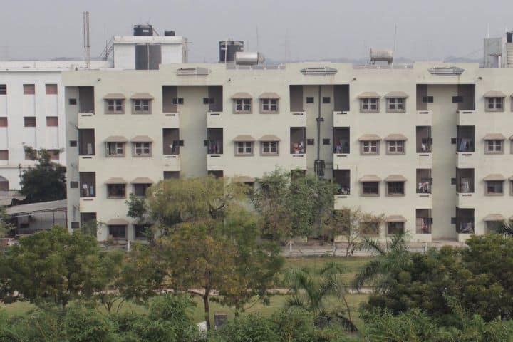 Sigma Engineering College campus in Matar, Gujarat, India — photo 4