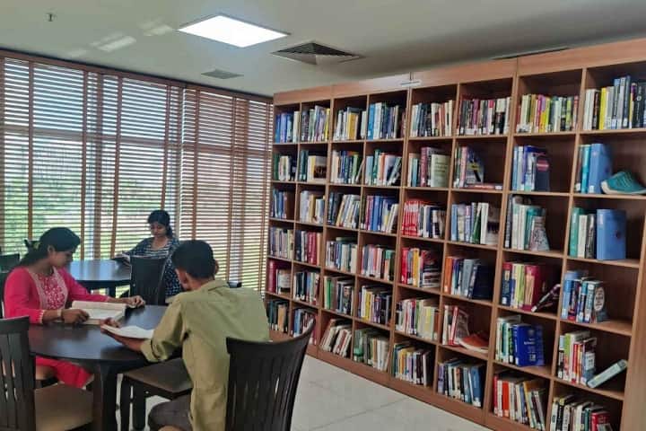 PKG Medical College and Hospital campus in Kolkata, West Bengal, India — photo 5