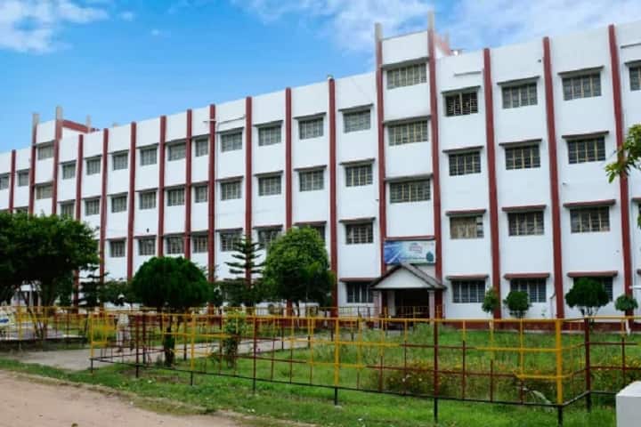 Kingston College of Science campus in Kolkata, West Bengal, India — photo 1