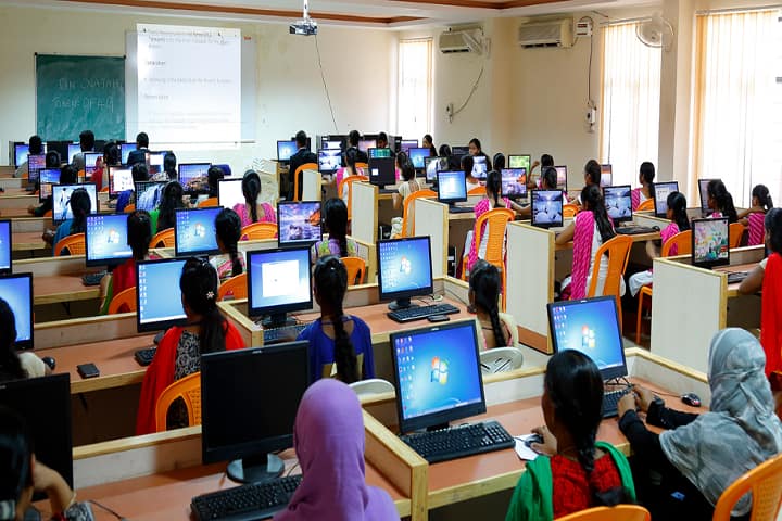 Vaageshwari College of Engineering campus in Karimnagar, Telangana, India — photo 3
