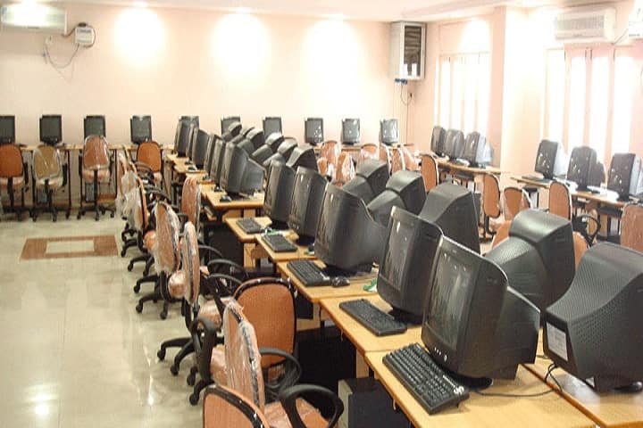 Sree Visvesvaraya Institute of Technology and Science campus in Mahabubnagar, Telangana, India — photo 5