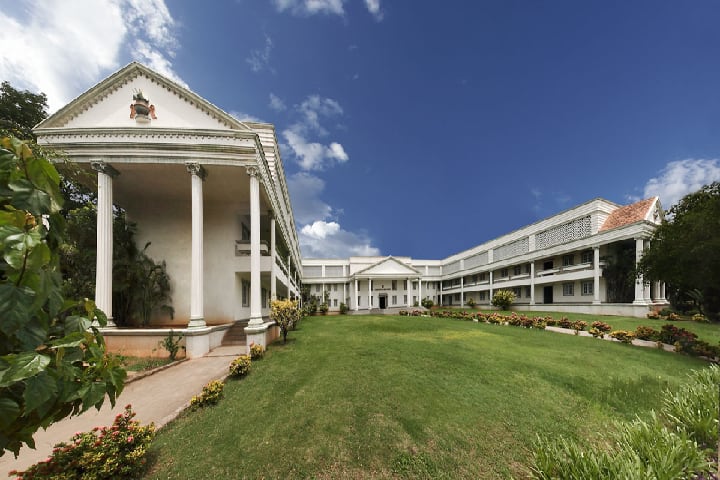 Kamineni Institute of Paramedical Sciences campus in Narketpally, Telangana, India — photo 5