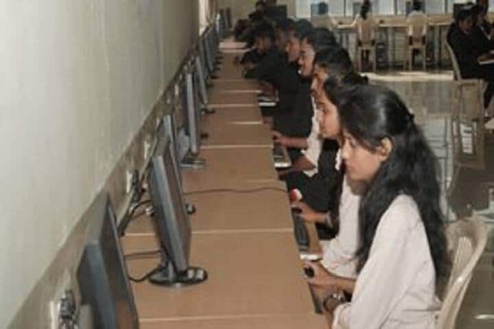 Karmaveer Bhausaheb Hiray Institute of Management and Research campus in Malegaon, Maharashtra, India — photo 5