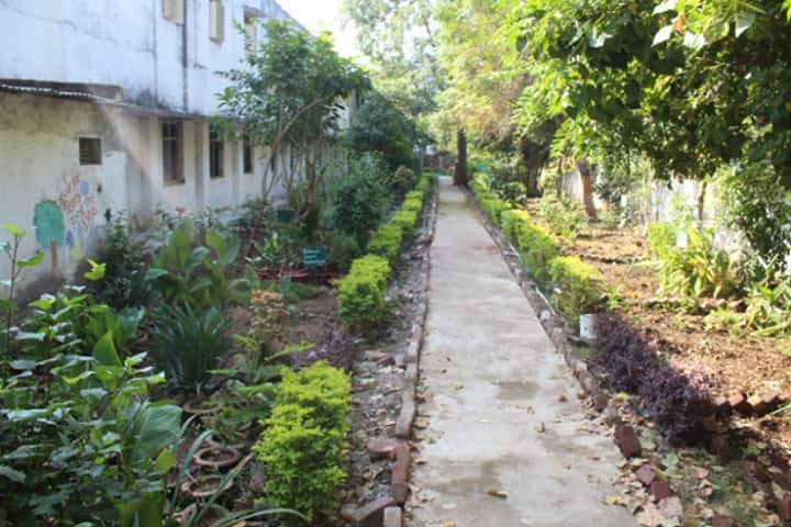 GS Tompe Arts Commerce and Science College campus in Chandur Bazar, Maharashtra, India — photo 3