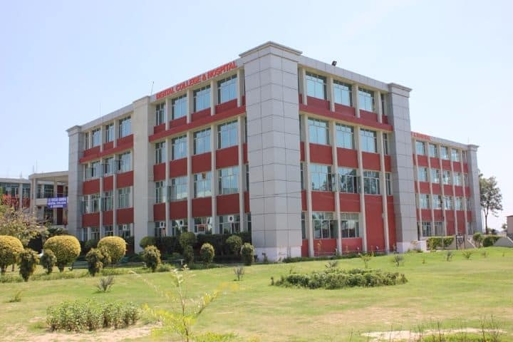 Rayat Bahra Dental College and Hospital campus in Sahauran, Punjab, India — photo 1