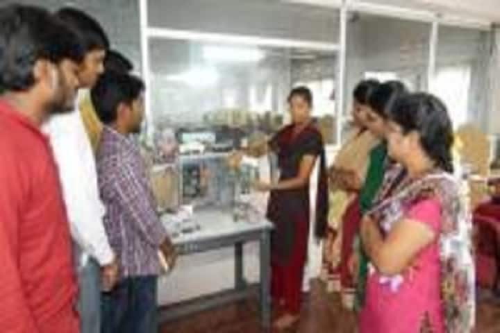 K Chandrakala PG College campus in Tenali, Andhra Pradesh, India — photo 4