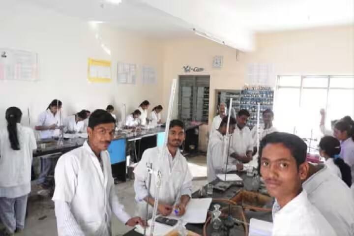 Shri Raosaheb Ramrao Patil Mahavidyalaya campus in Savlaj, Maharashtra, India — photo 4