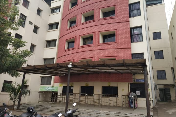 Datta Meghe Ayurved College campus in Nagpur, Maharashtra, India — photo 4