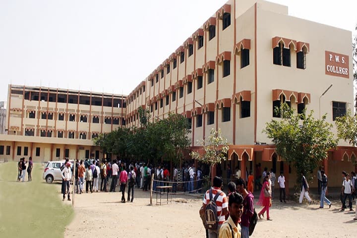 Dr Madhukarrao Wasnik PWS Arts and Commerce College, Nagpur campus in Nagpur, Maharashtra, India