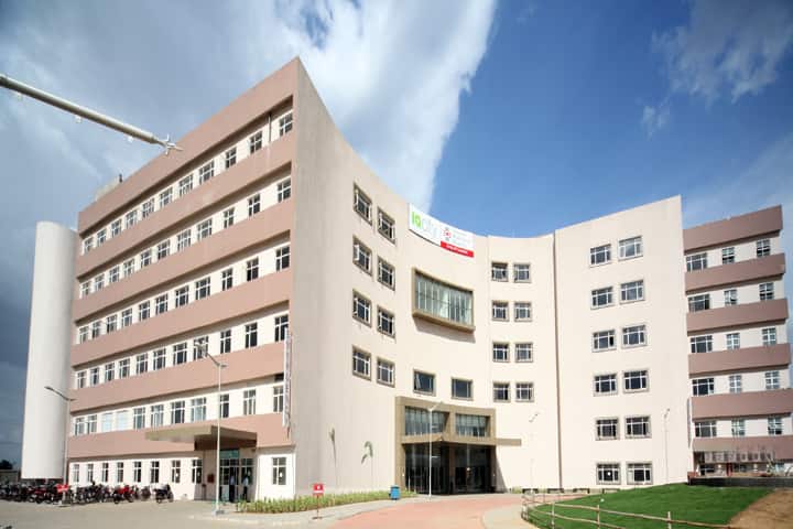IQ City Medical College and Narayana Multispeciality Hospital campus in Durgapur, West Bengal, India — photo 1