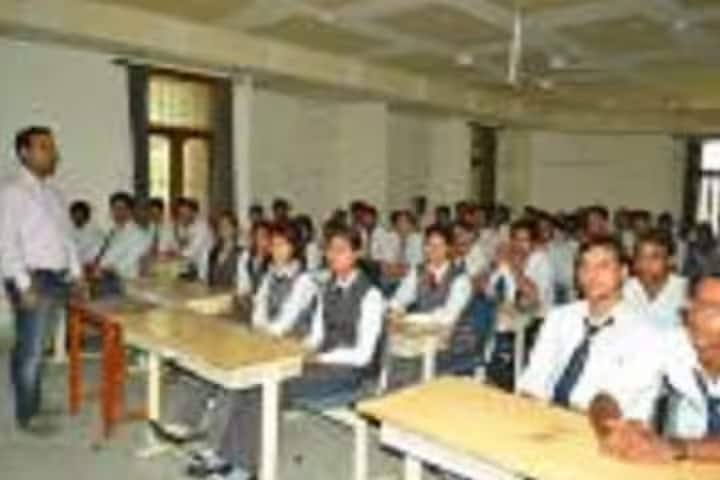 Jeevandeep Institute of Management and Technology campus in Varanasi, Uttar Pradesh, India — photo 2