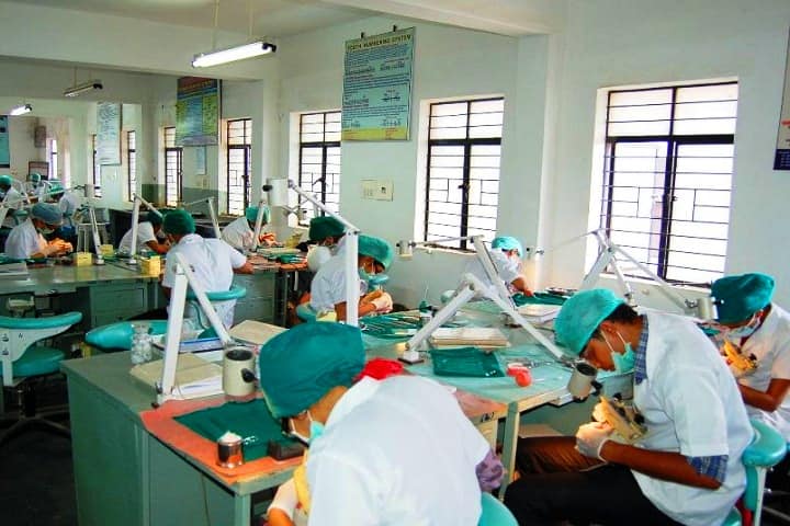 Sri Hasanamba Dental College and Hospital campus in Hassan, Karnataka, India — photo 5